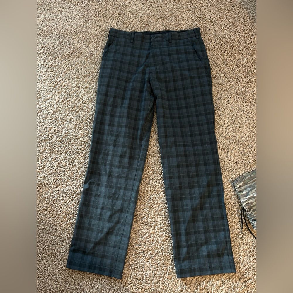 Men’s medium 34x32 plaid Nike golf pants y2k